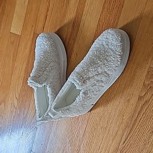 Lulus Teddy Platform